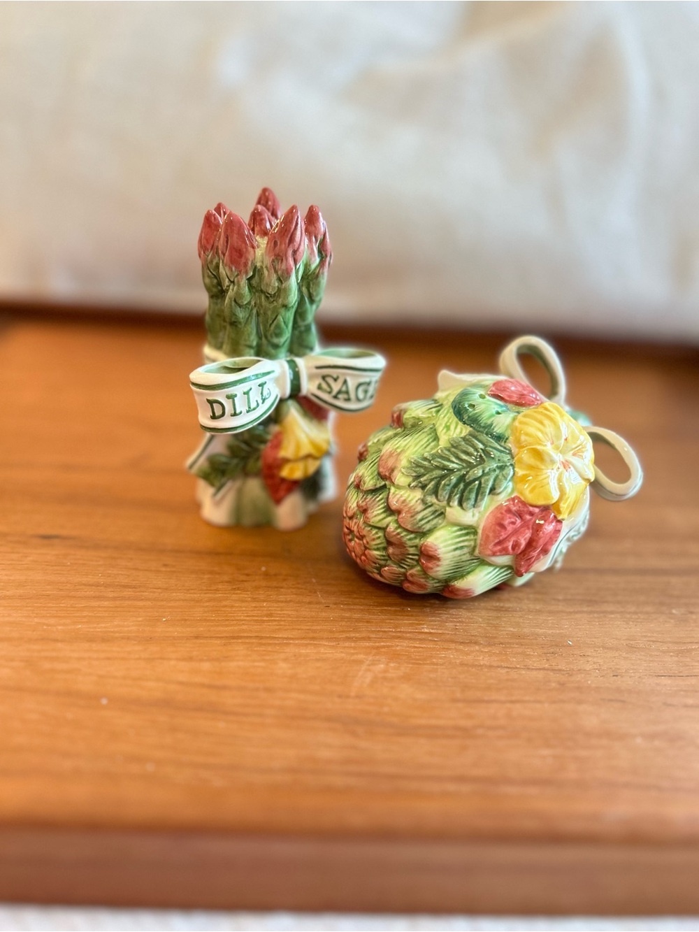 Vintage Fitz & Floyd Garden Seasoning Salt & Pepper Shakers. - Picture 4 of 7